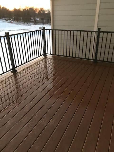 You are currently viewing The Best Winter Deck Builders in PA