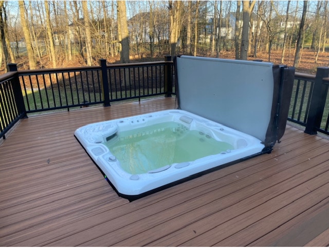 Read more about the article Can I Put a Hot Tub on My Deck?