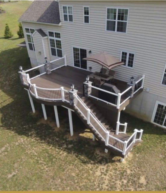 Read more about the article Signs Your Deck Needs to Be Rebuilt